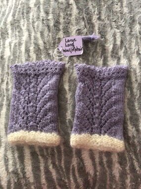 Lilac Fingerless Mittens with Cream Trim